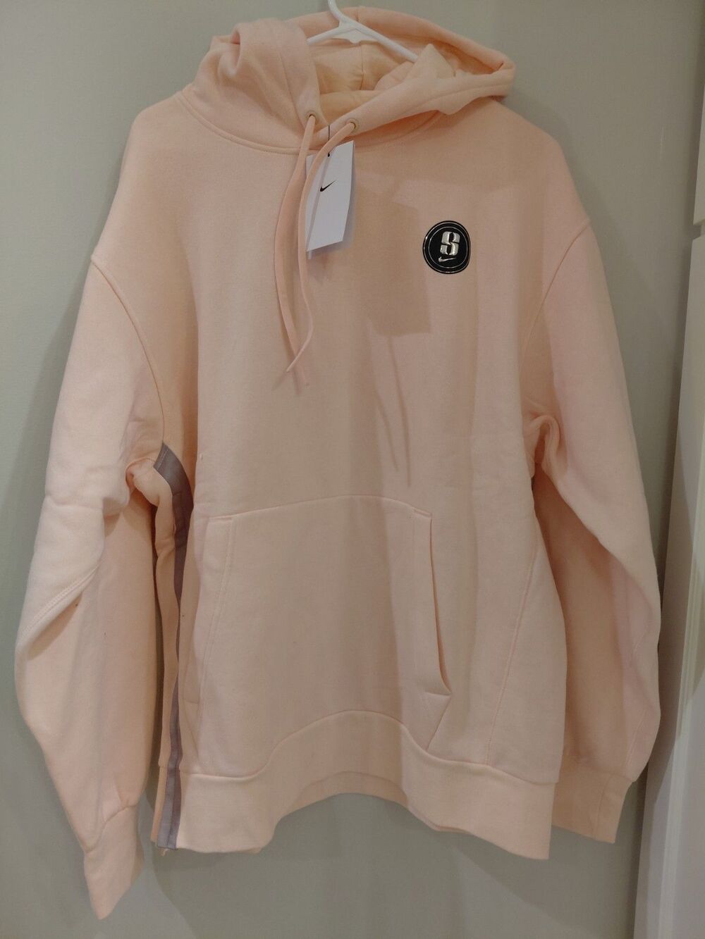 Nike Sabrina Fleece Basketball Pullover Men Peach Hoodie Size Large